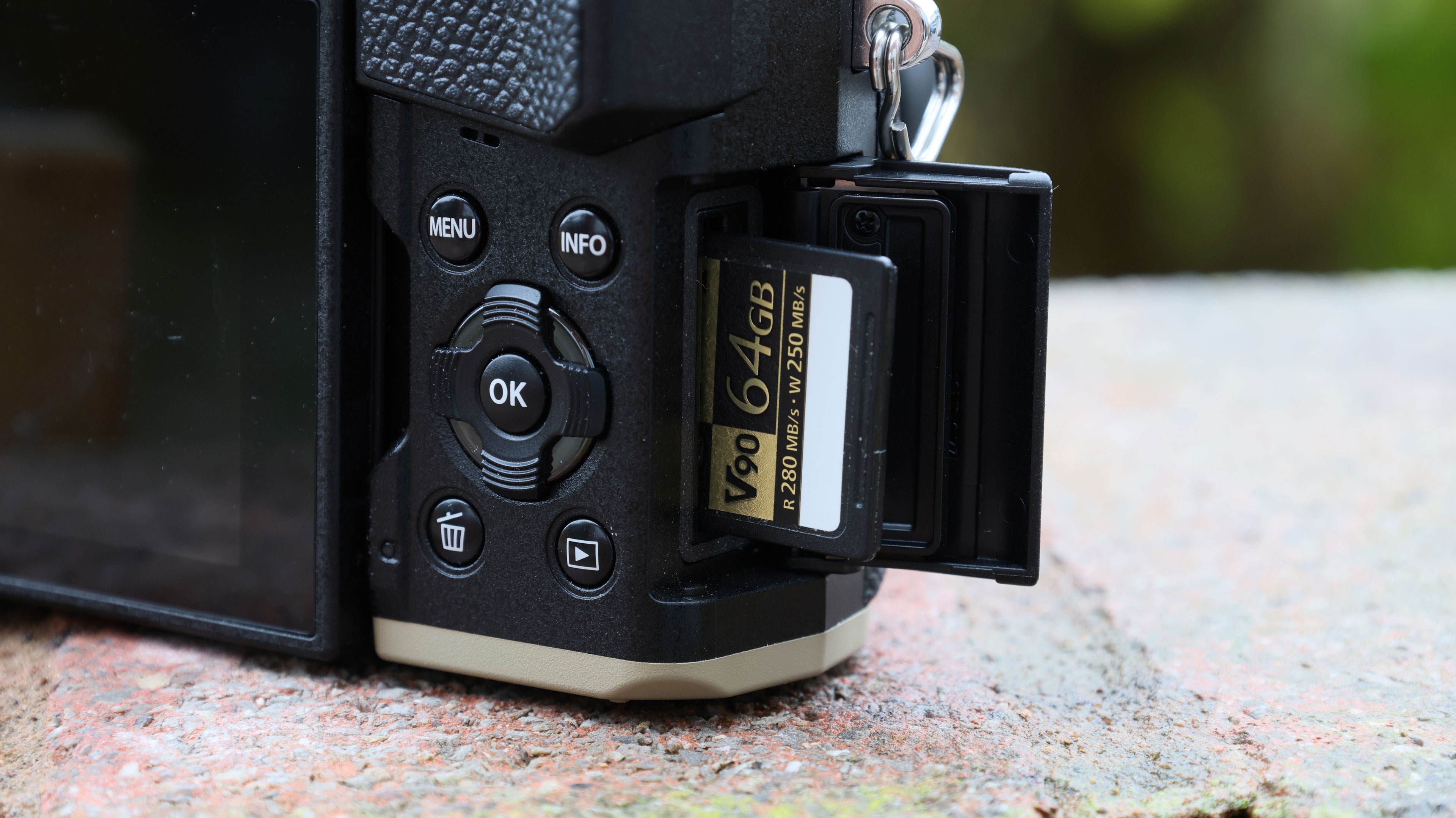 OM System OM-5 II