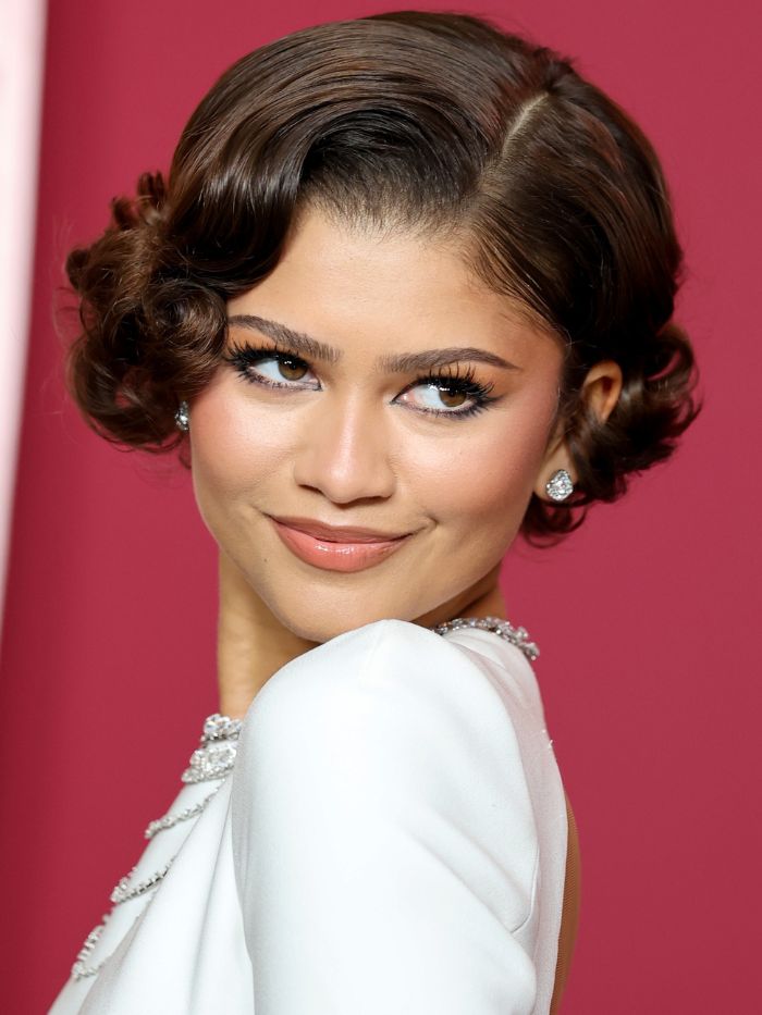 Zendaya attends the "The Drama" Premiere on March 24, 2026 in Paris, France with an old Hollywood style bob hairstyle