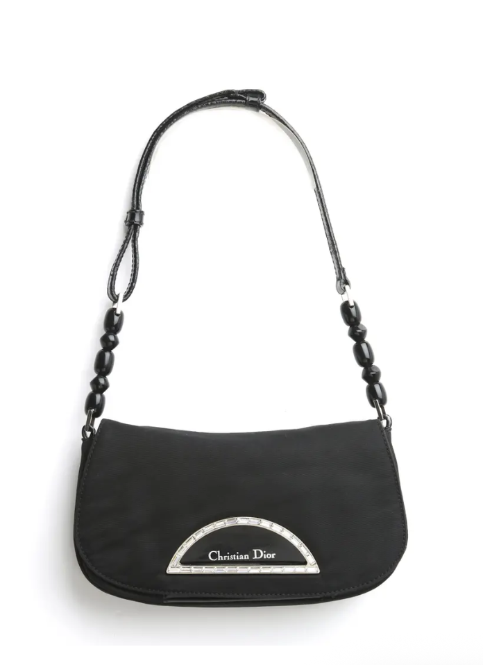 Vestiaire Collective, Malice