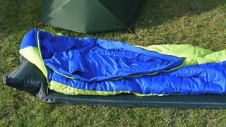 Mountain Warehouse Microlite 1400 Winter Sleeping Bag