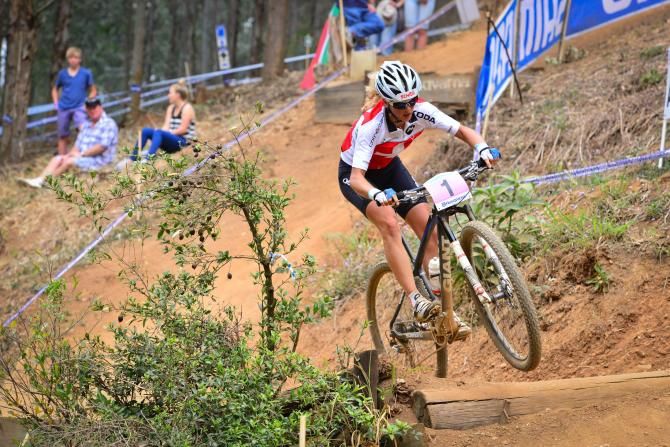 Switzerland's Jolanda Neff defended her title after a storming performance in the under 23 women's cross country