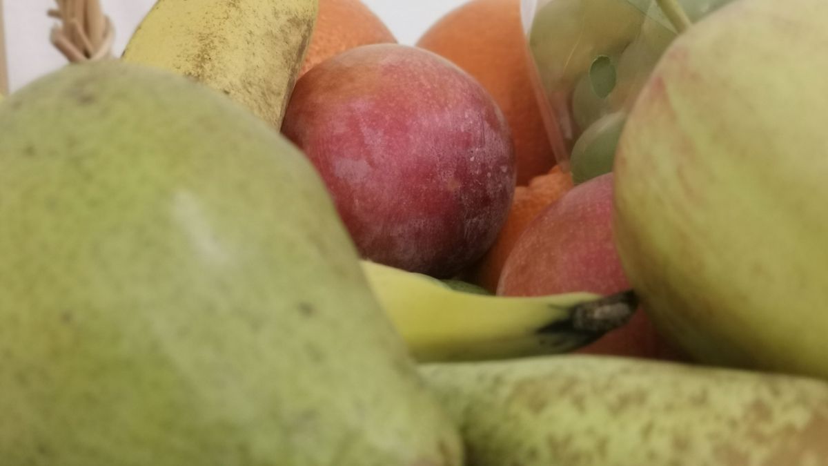 Adding texture and color to fruit. Image credit: TechRadar