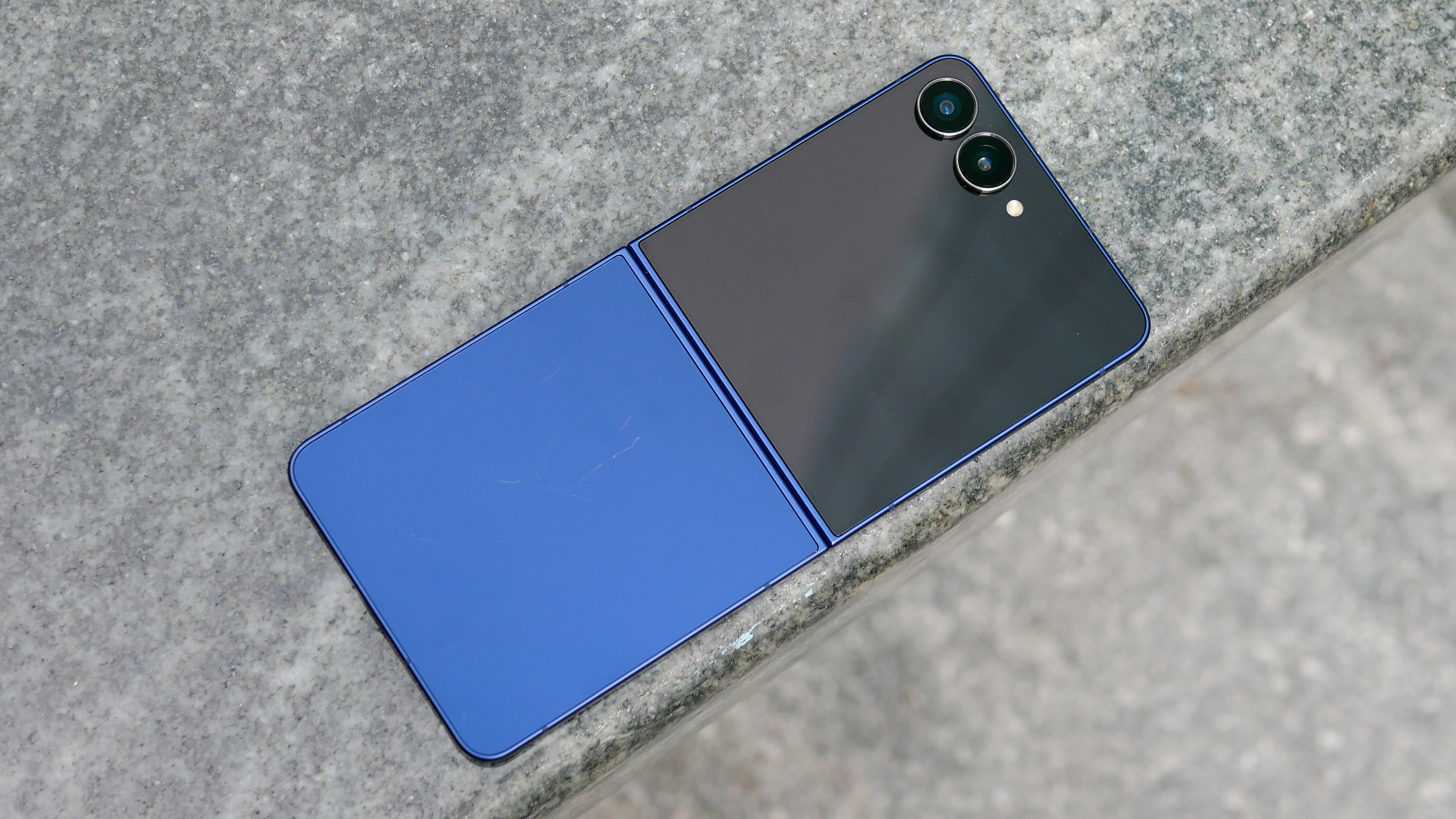 Samsung Galaxy Z Flip 7 back.