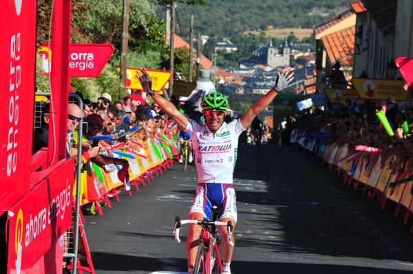 Joaquim Rodriguez (Katusha) wins stage 8 of the Vuelta a Espana.
