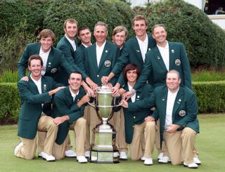 The 2007 USA Walker Cup team with the trophy
