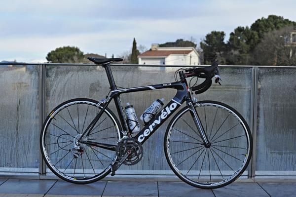 Garmin-Cervelo sprinter Tyler Farrar has made the move to an aero road bike with his new Cervelo S3.