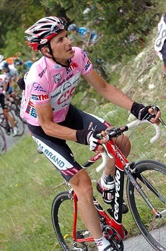 Ivan Basso (CSC) gets out of the saddle