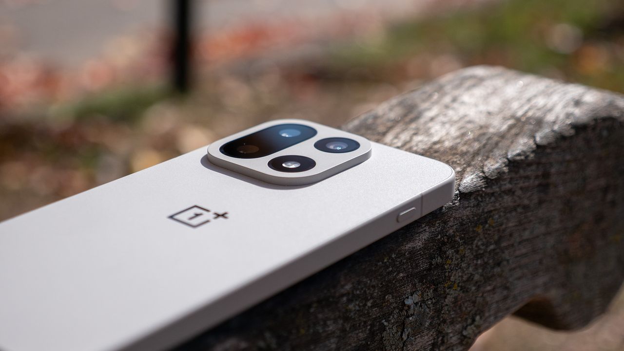 The flat, raised camera island on the back of the OnePlus 15