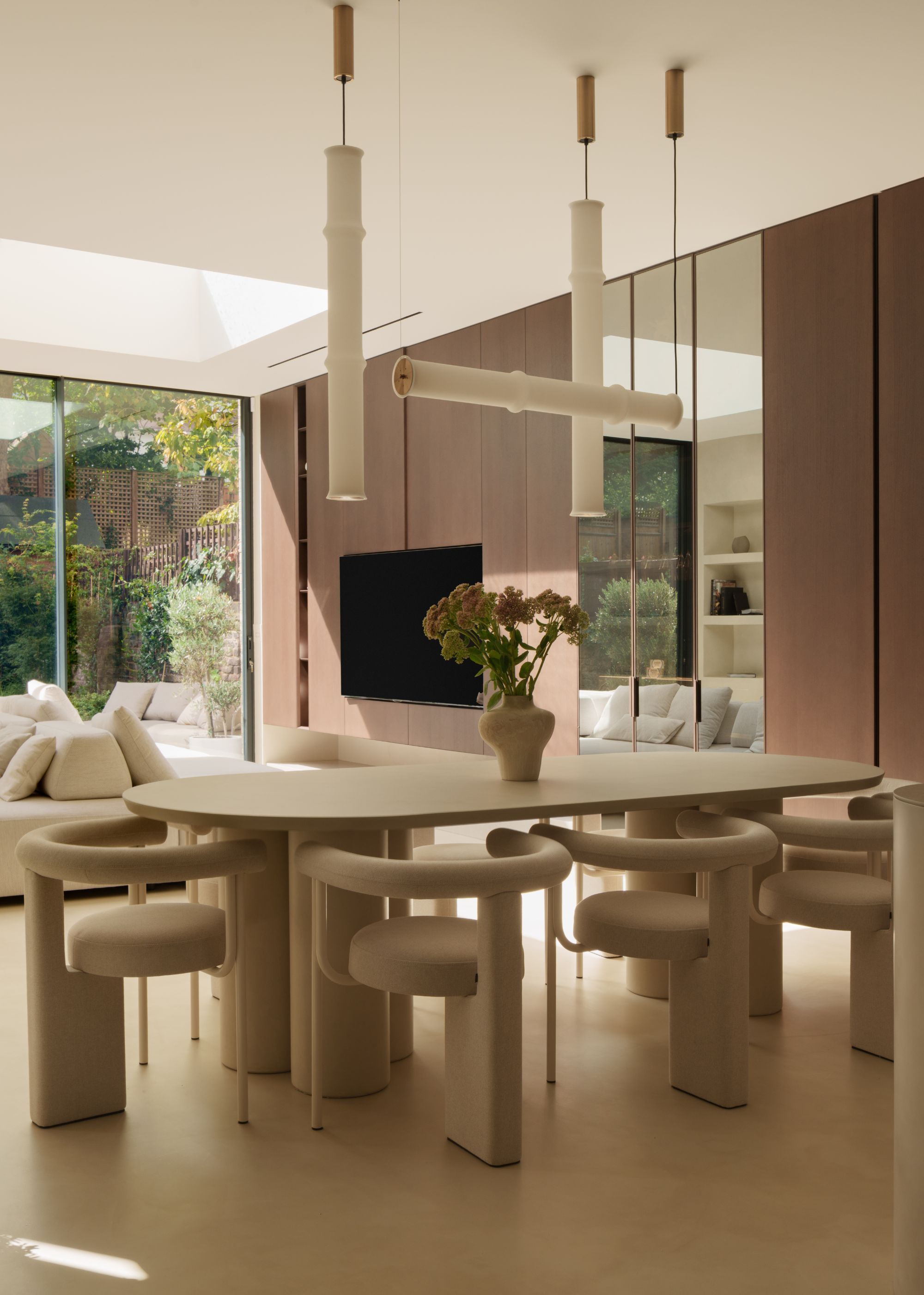 This Once Dark Townhouse in London's Little Venice Was Transformed Into a Unique, Open, and Light-Filled Haven With Flexibility at Its Core