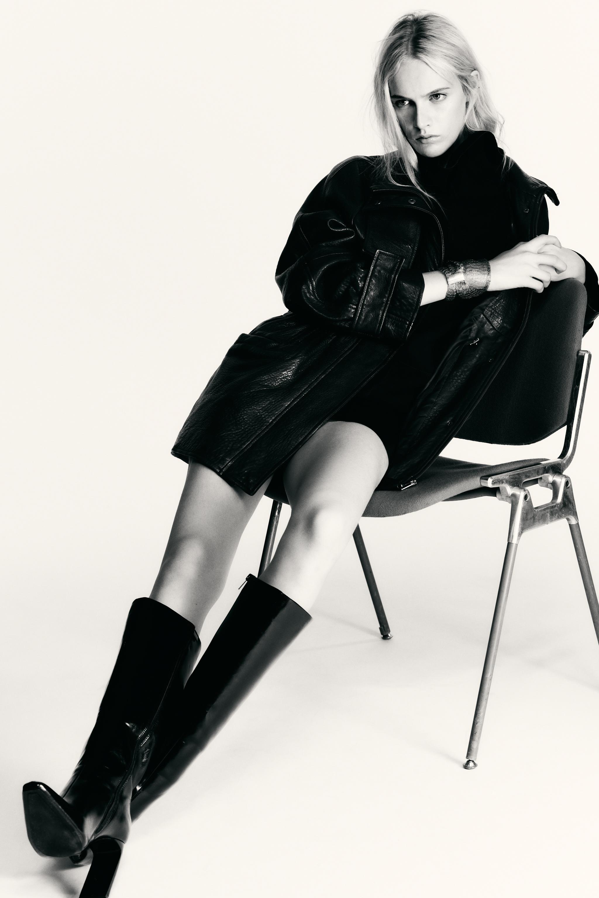 Pointed Toe Heeled Boots