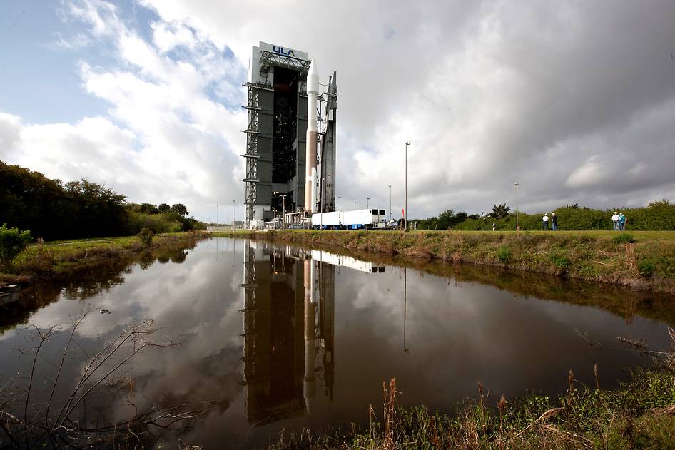 NASA&#039;s Magnetospheric Multi-Scale mission satellites and their Atlas V rocket are rolled out to the launch pad at Florida&#039;s Cape Canaveral Air Force Station ahead of a planned March 12, 2015 launch.