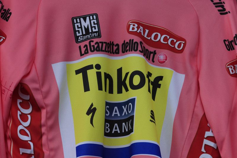 Another pink jersey for Alberto Contador's wardrobe