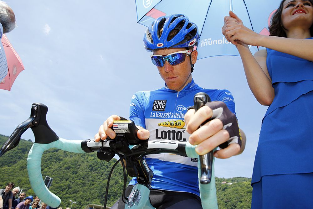 Dutch rider Steven Kruijswijk is pictured before the start of the 18th stage of the 98th Giro d'Italia