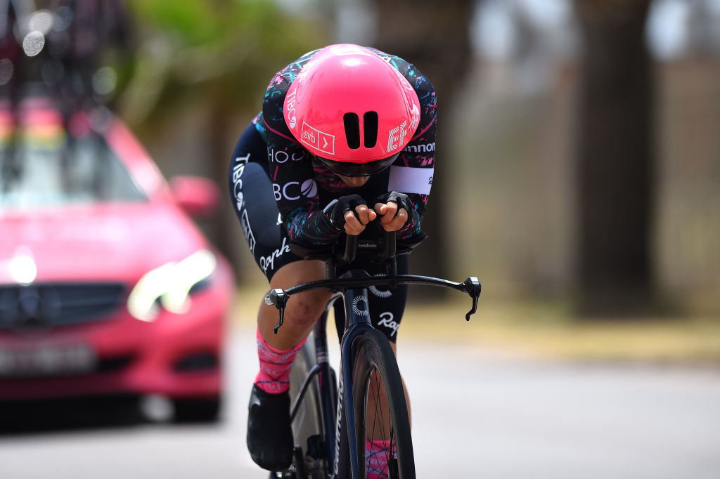CAGLIARI ITALY  JUNE 30 Letizia Borghesi of Italy and Team EF Education  Tibco  Svb sprints during the 33rd Giro dItalia Donne 2022  Stage 1 a 47km individual time trial stage from Cagliari to Cagliari  ITT  GiroDonne  UCIWWT  on June 30 2022 in Cagliari Italy Photo by Dario BelingheriGetty Images