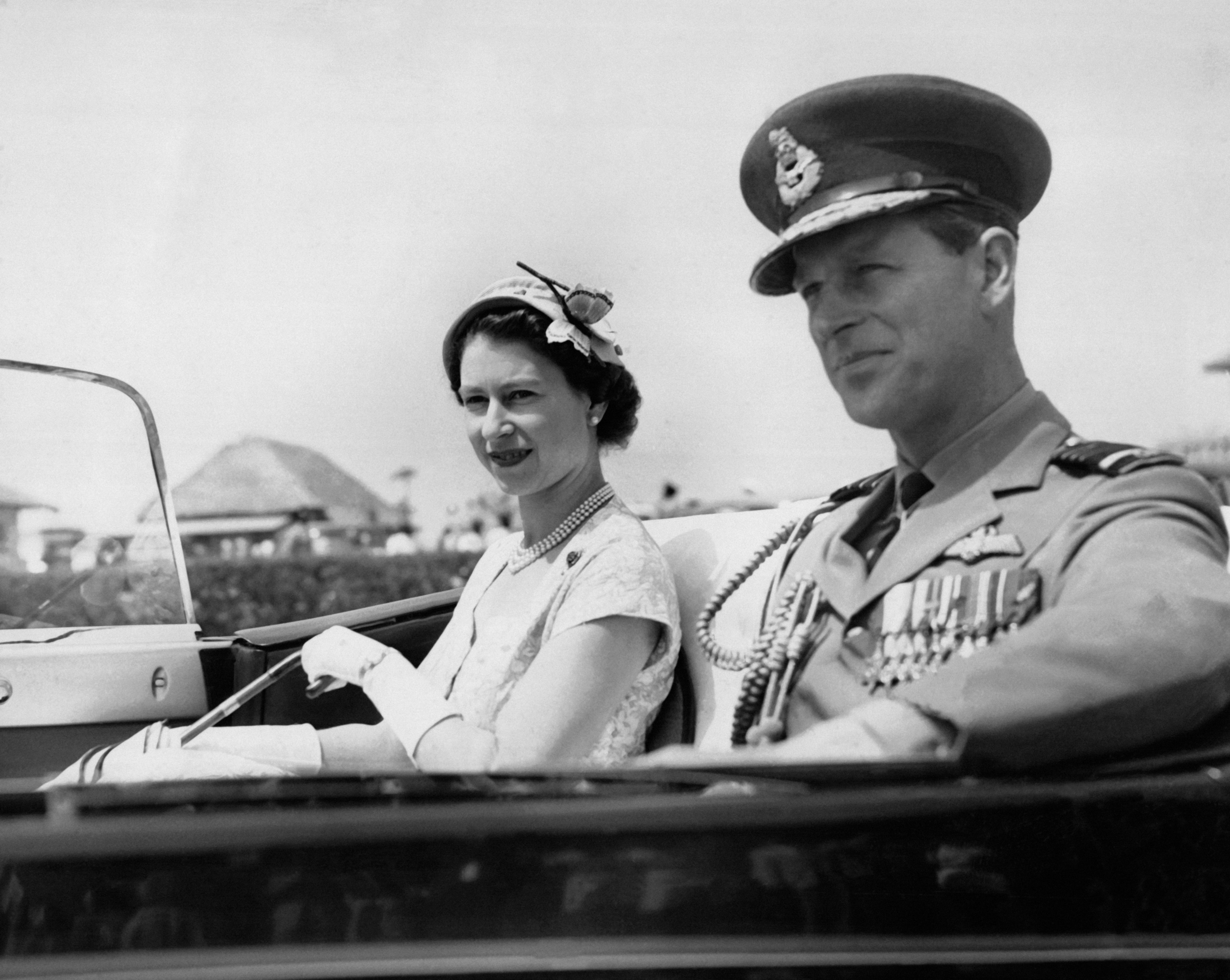 Motor vehicle, Vehicle, Photography, Car, Military officer,