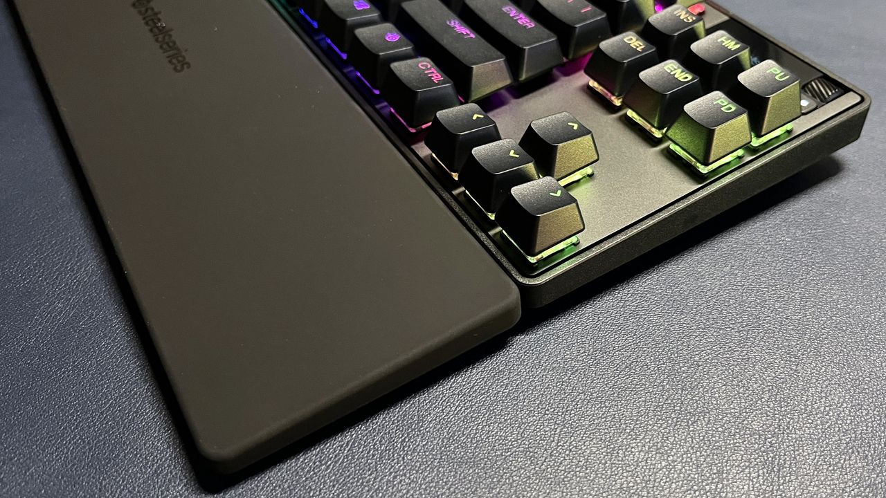 SteelSeries Apex Pro TKL Wireless
