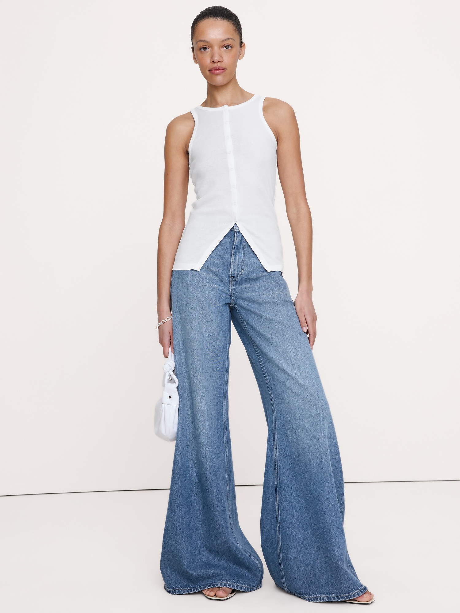 Airy Cotton Snap-Front Tank