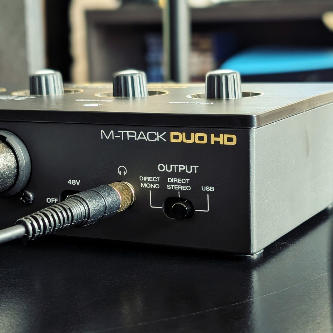 Close up of the headphone socket on the M-Audio M-Track Duo HD audio interface