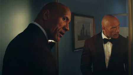 Red Notice Netflix movie The Rock