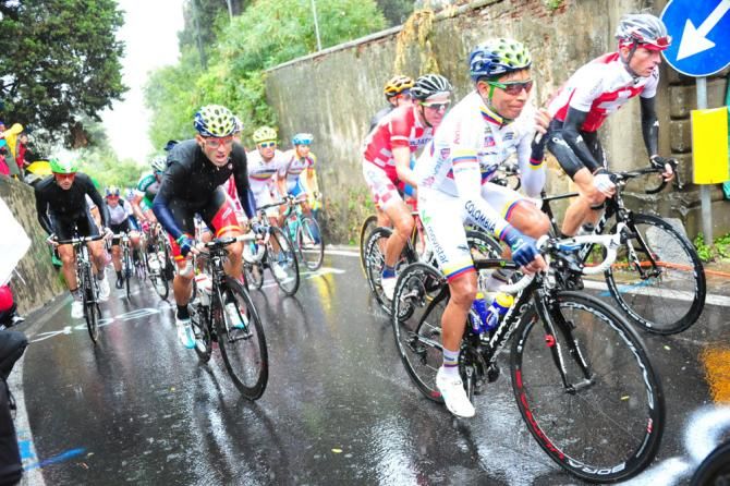 Trade teammates on any other day, Nairo Quintana (Colombia) leads Alejandro Valverde (Spain)