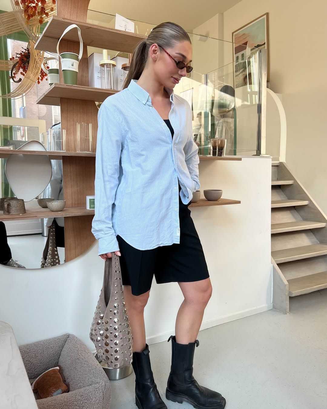 studded bucket bag trend