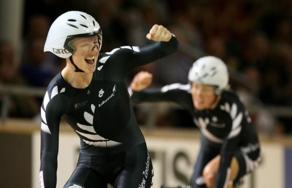 Alison Shanks (New Zealand) delighted to have broken the world record on the way to winning the bronze medal in the women's 3,000m team pursuit.
