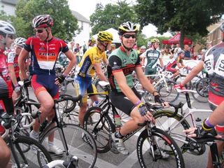 Ronnie Strange (Team Hotel San Jose) all smiles at the start-line