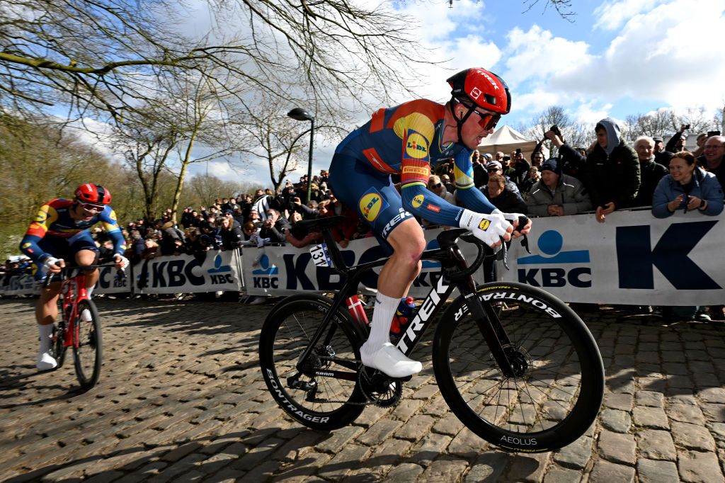 WEVELGEM BELGIUM MARCH 24 Mads Pedersen of Denmark and Team Lidl Trek competes passing through the Kemmelberg Belvedre cobblestones sector during the 86th GentWevelgem in Flanders Fields 2024 Mens Elite a 2531km one day race from Ieper to Wevelgem UCIWT on March 24 2024 in Wevelgem Belgium Photo by Tim de WaeleGetty Images