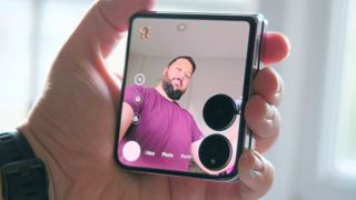 Xiaomi Mix Flip review outer screen camera viewfinder closed