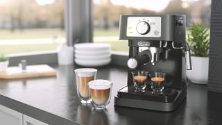 Delonghi Stilosa Espresso Machine