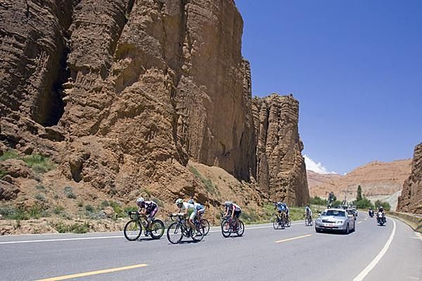 The epic climbs are marked with stunning beauty.