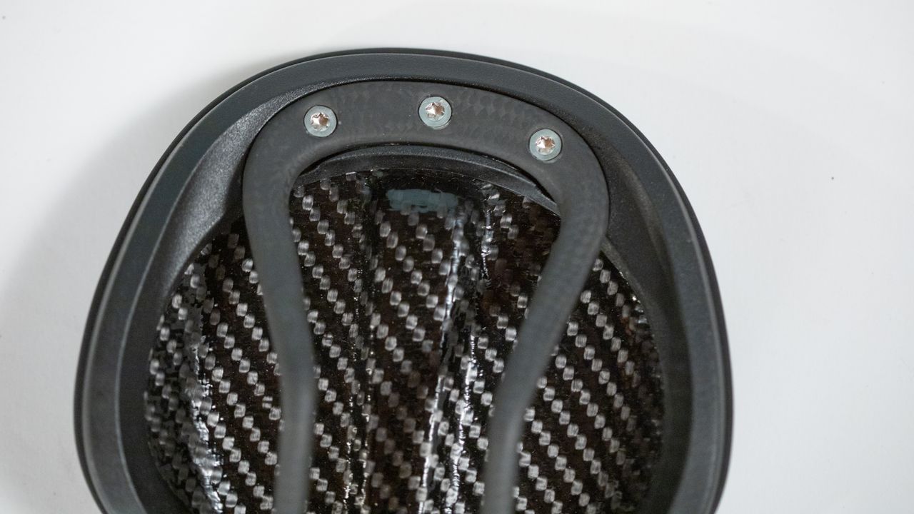 Reform Seymour Saddle rear construction