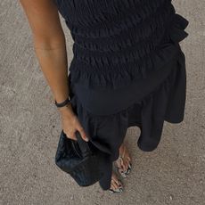 An image of the shirred shirt trend on @lucywilliams02.