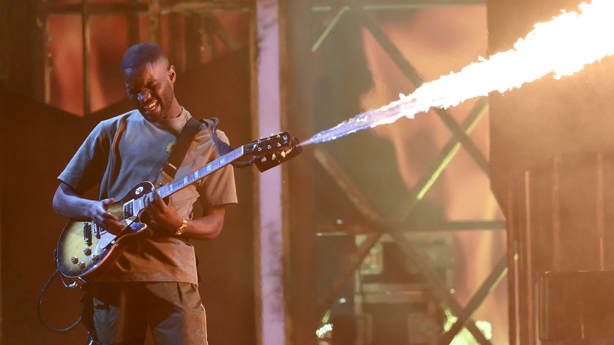 Watch Dave wield an insane flame-throwing Les Paul during a fiery performance at the 2022 Brit Awards