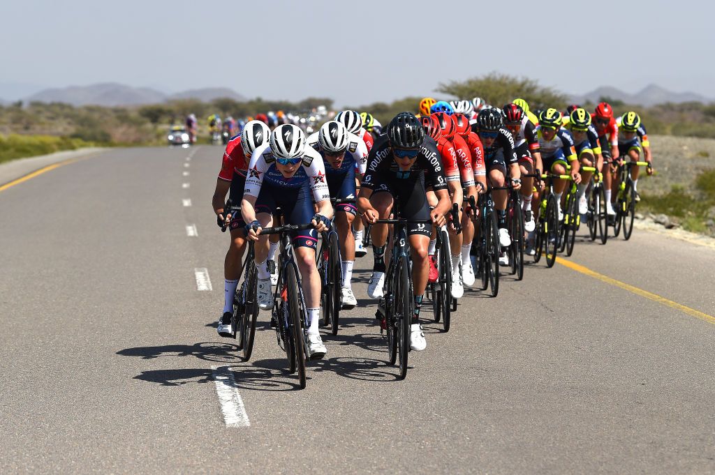 There were attacks and echelons on stage 5 of the Tour of Oman
