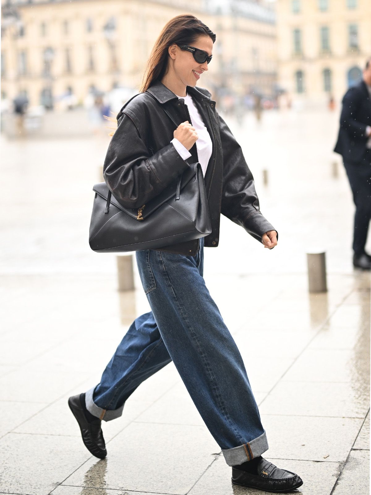 Amelia gray wears the simone bag