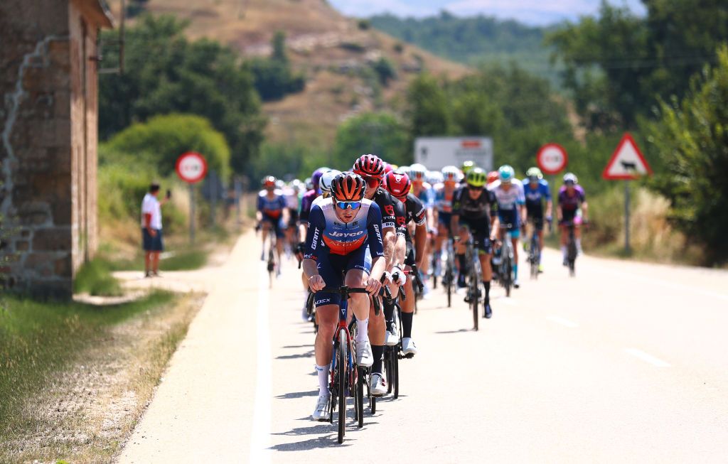 Lucas Hamilton leads the peloton at the 2024 Vuelta a Burgos