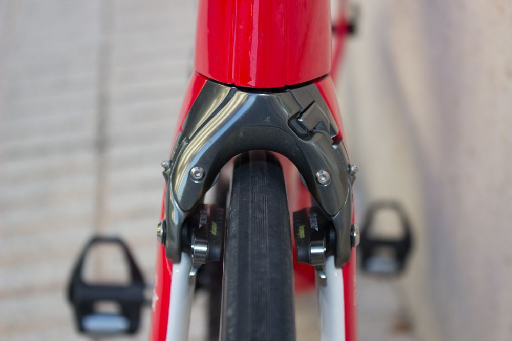 Hesjedal will use Madone Aero Integrated, Center Pull Direct Mount brakes