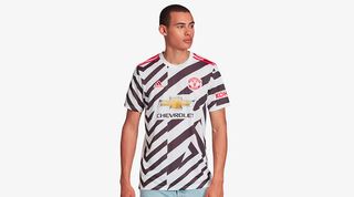 Man United Cyber Monday football shirts