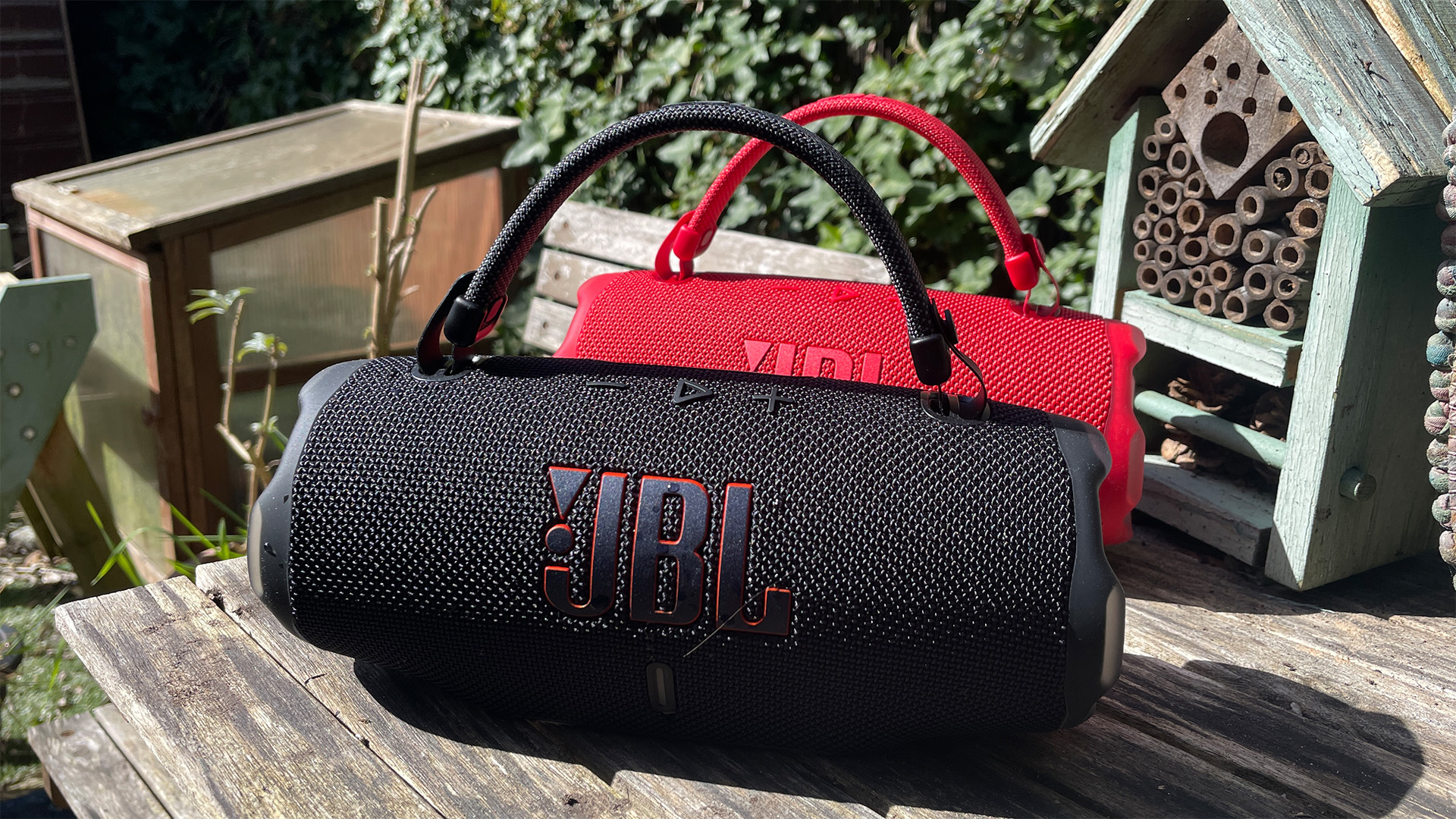 JBL Charge 6 wireless speaker