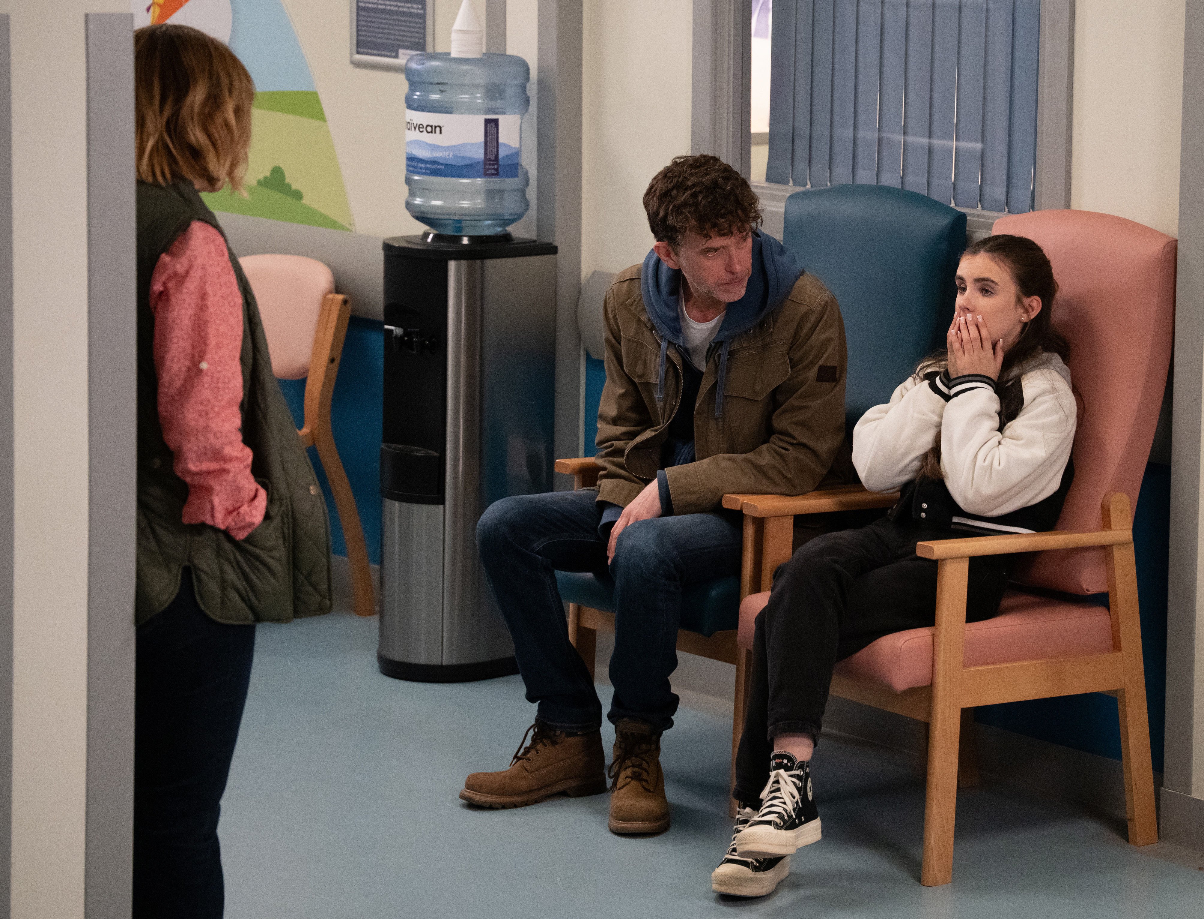 April in hospital with Rhona and Marlon