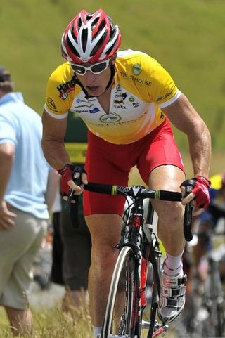 Peter McDonald (Drapac Porsche) battled hard but lost the yellow jersey today