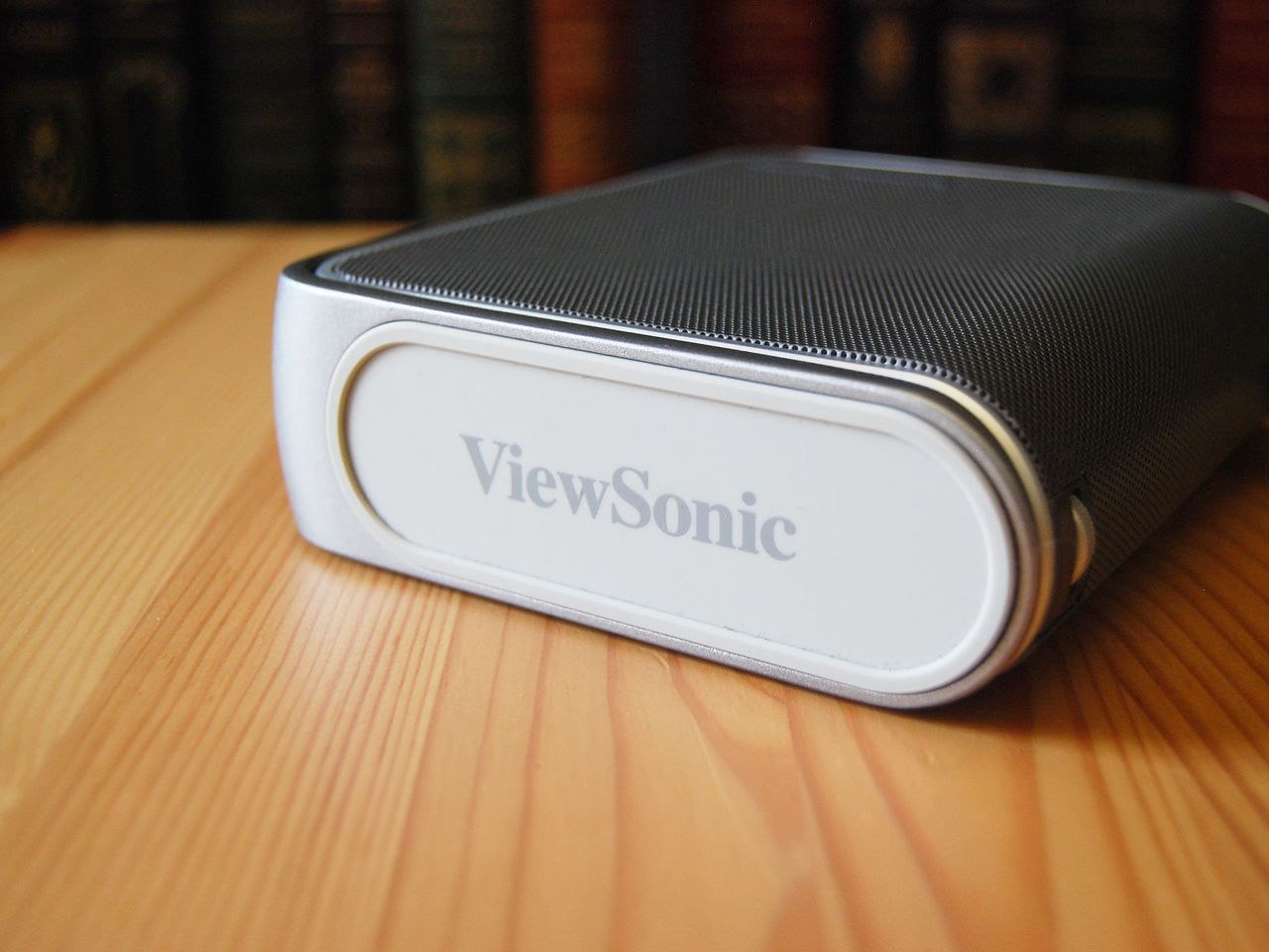 ViewSonic M1 projector review