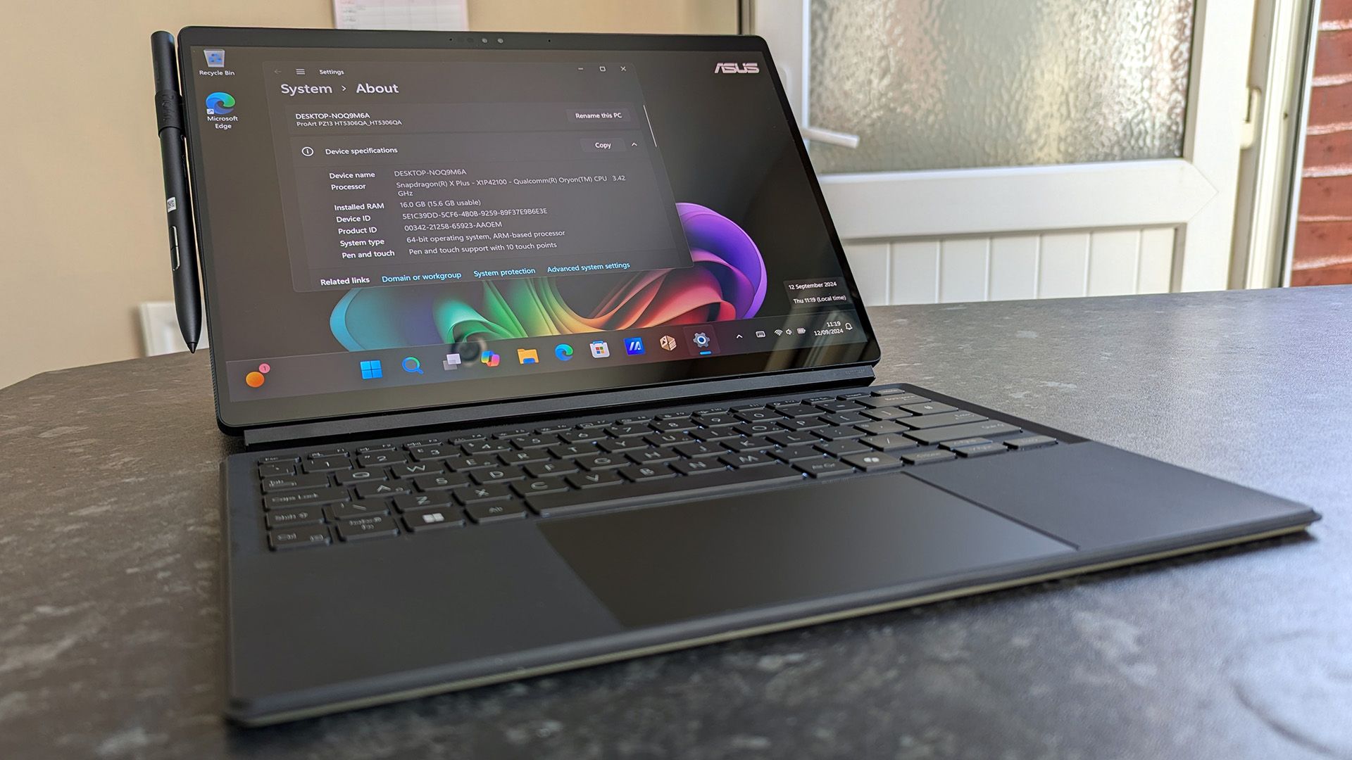 ZZ-9554 激安 最新OS Windows11Pro ノートPC TOSHIBA dynabook BX/57PR