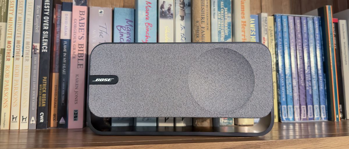 Bose SoundLink Home on a bookshelf