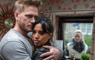Emmerdale spoilers: Tracy clocks David with Priya and presumes the worst