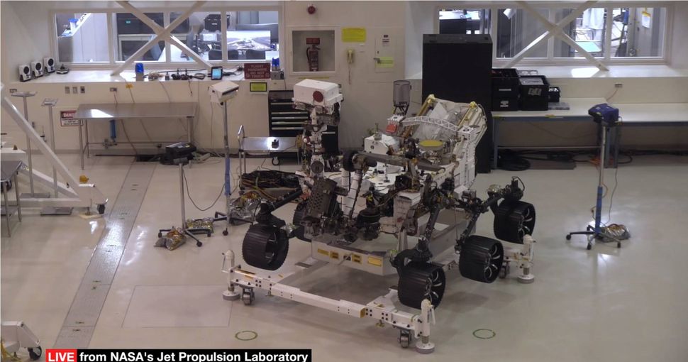 NASA's Mars 2020 rover photobombed by mysterious 'High Bay Bob' in sunglasses