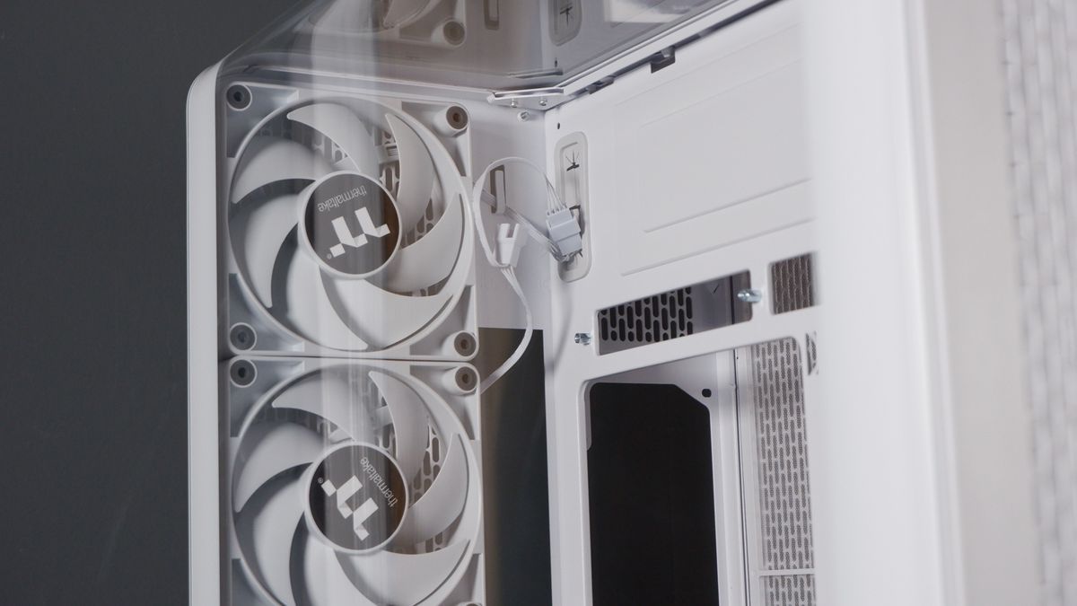 Thermaltake View 390 Air chassis on a desk. We're building a PC into it for testing and comparison with other PC cases.