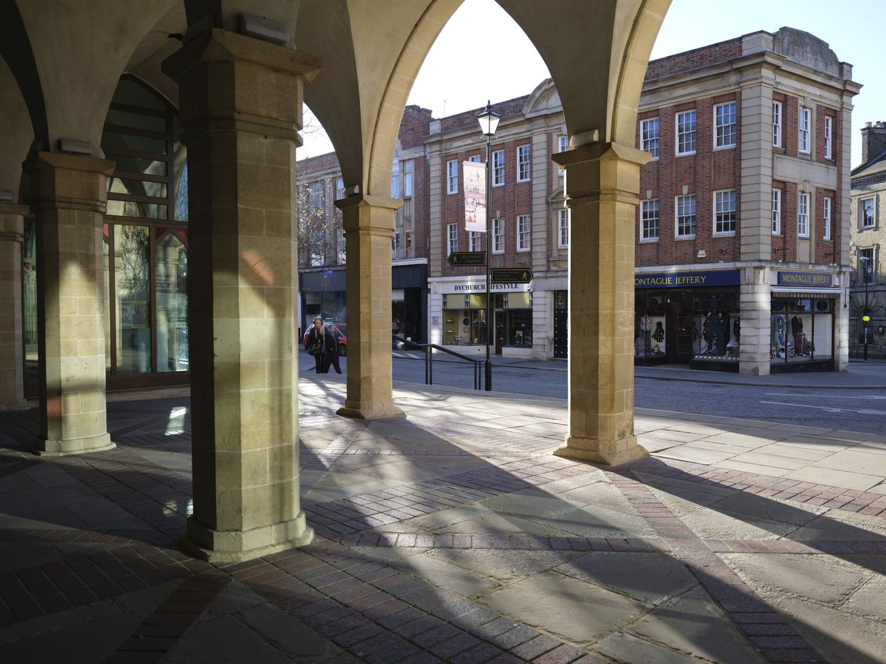 Fujifilm GFX100 RF sample images &ndash; backlit arches of an old building