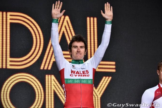 Geraint Thomas (Wales) wins the gold medal